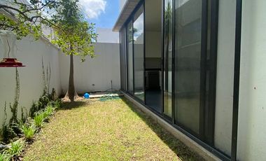 Casa en Bosques Vallarta Coto Camichin Renta