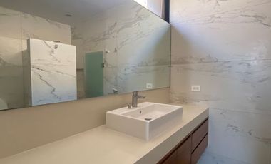 Casa en Bosques Vallarta Coto Camichin Renta