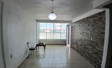 Departamento en renta en Barrio Alto