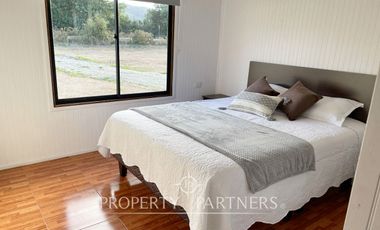 Casona mas 4 cabañas amobladas en terreno de 1,2Ha