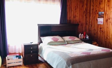 Casona mas 4 cabañas amobladas en terreno de 1,2Ha