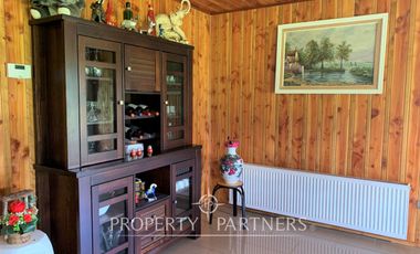 Casona mas 4 cabañas amobladas en terreno de 1,2Ha