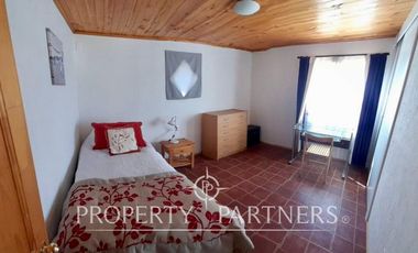 Hermosa casa de campo en arriendo año corrido amoblada, de 300 m/2.