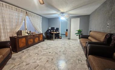 CASA EN RENTA EN EL CENTRO DE TORREÓN, COAHUILA