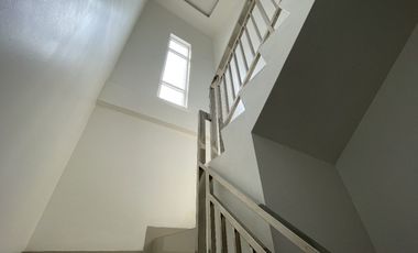 Dijual Rumah Minimalis Belakang Sekolah Maitreyawira Abduk Rozak