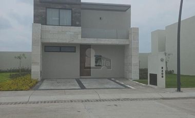 Casa en Venta Punta del Cielo, coto Punta Coral, Modelo Amar