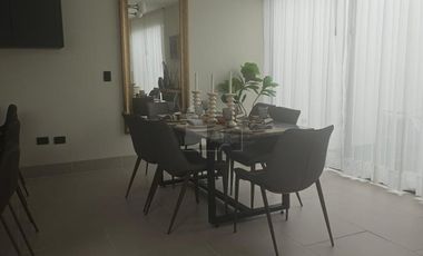 Casa en Venta Punta del Cielo, coto Punta Coral, Modelo Amar