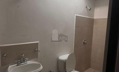 Casa en Venta al Norte de la Ciudad en Jardines de Campo Real