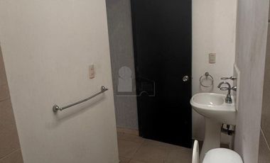 Casa en Venta al Norte de la Ciudad en Jardines de Campo Real