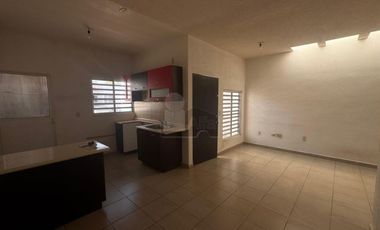 Casa en Venta al Norte de la Ciudad en Jardines de Campo Real
