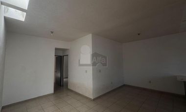 Casa en Venta al Norte de la Ciudad en Jardines de Campo Real