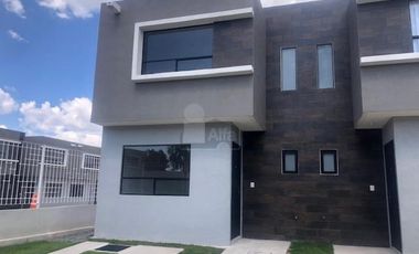 Renta de casa en Zinacantepec, casa ubicada en el fraccionamiento Villas San Juan