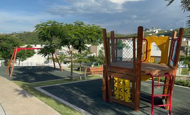 Casa En Venta En Colinas De San Isidro, Zapopan.