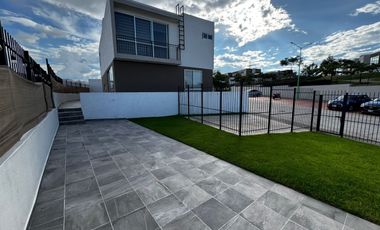 Casa En Venta En Colinas De San Isidro, Zapopan.