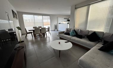 Casa En Venta En Colinas De San Isidro, Zapopan.