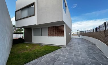 Casa En Venta En Colinas De San Isidro, Zapopan.