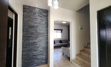 CASA EN RENTA VILLA ALTA, RAMOS ARIZPE, COAH. (AMUEBLADA)