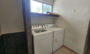 CASA EN RENTA VILLA ALTA, RAMOS ARIZPE, COAH. (AMUEBLADA)
