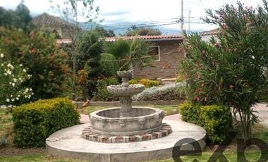 Se vende casa independiente en Natabuela de un solo andar de 1536m2.