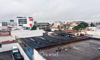 Venta de oficina/consultorio acondicionada en Edificio Juarez