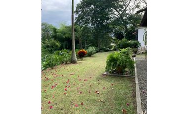 SE VENDE CASA CIUDAD DE ARMENIA