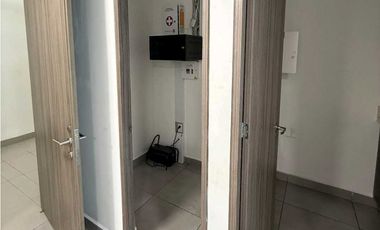 Alquiler Oficina Poblado Milla de Oro 9361982 DL