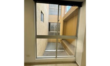 ARRIENDO OFICINA EN CHAPINERO GRUPO 7 (206)