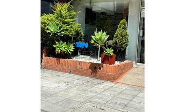 ARRIENDO OFICINA EN CHAPINERO GRUPO 7 (206)