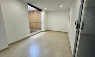 ARRIENDO OFICINA EN CHAPINERO GRUPO 7 (206)