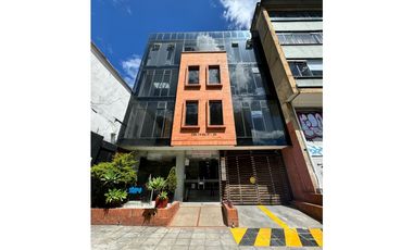 ARRIENDO OFICINA EN CHAPINERO GRUPO 7 (206)
