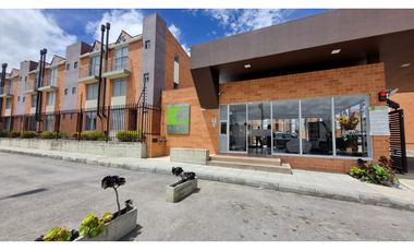 SE ARRIENDA HERMOSA CASA CONJUNTO AKORA TOCANCIP