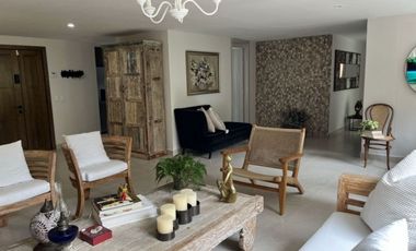 Apartamento Amoblado en Venta Poblado