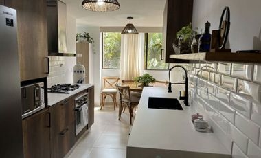 Apartamento Amoblado en Venta Poblado