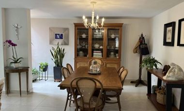 Apartamento Amoblado en Venta Poblado