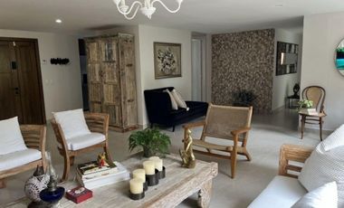 Apartamento Amoblado en Venta Poblado