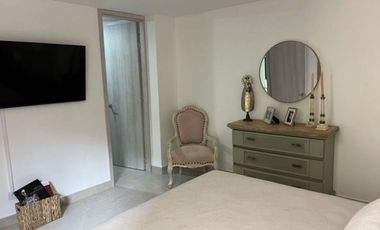 Apartamento Amoblado en Venta Poblado