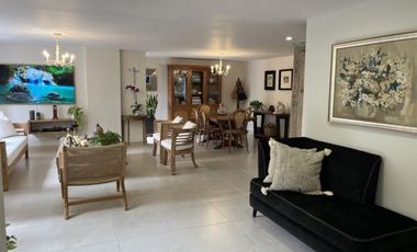 Apartamento Amoblado en Venta Poblado