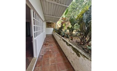 En Arriendo Casa Urbana 485 m2 Barrio Marsella, La Mesa Cund.
