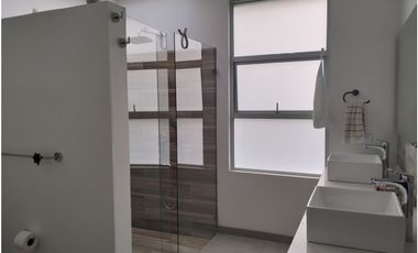 VENTA CASA CAMPESTRE SECTOR EL CAIMO ARMENIA