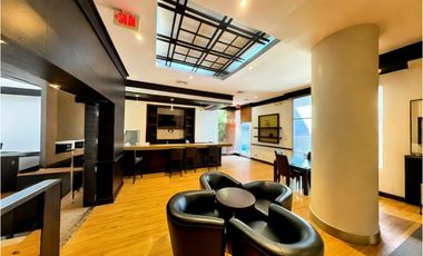 Mall del Sol, Suite Amoblada en Renta, 47m2