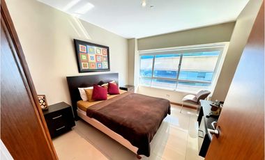 Mall del Sol, Suite Amoblada en Renta, 47m2