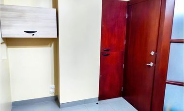 Mall del Sol, Consultorio en Renta, 40m2, 3 Ambientes