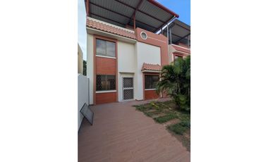 En venta casa urbanizacion Mar Azul