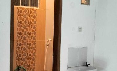 RUANG UNTUK USAHA LOKASI STRATEGIS DI KEBAYORAN BARU JAKARTA SELATAN