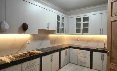 Rumah Super Mewah Pool Cipinang Cempedak