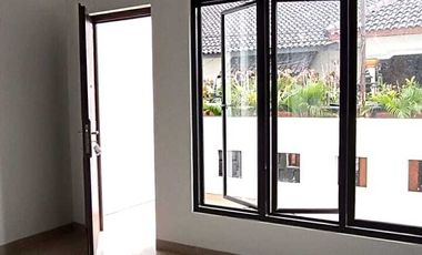 PD GEDE BEKASI RUMAH BARU LAST UNIT READY SIAP HUNI JALAN 2 MOBIL S609