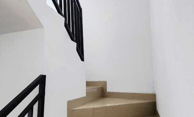 PD GEDE BEKASI RUMAH BARU LAST UNIT READY SIAP HUNI JALAN 2 MOBIL S609
