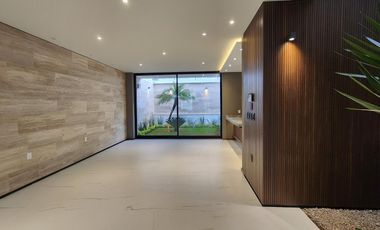 Casa en Venta en Altozano Fraccionamiento privado