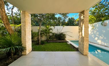 CasaCasa en venta en Playa del Carmen a 8 min de la playa | Alberca y seguridad