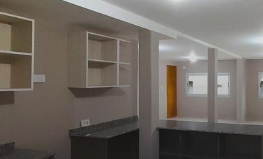 Departamento en calle Sarmiento casi 3 de Febrero
